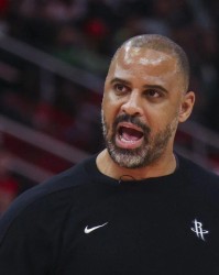 开云官网-骂完杜兰特骂申京，乌度卡这是要疯啊！