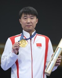 开云体育-三朝元老李越宏巴黎圆梦，15年坚持终获回报