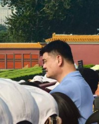 开云棋牌-体坛荣耀：姚明陈梦等参加9.3胜利日阅兵，此人入选缺乏说服力